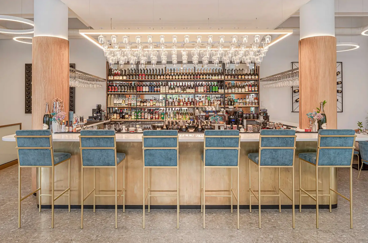 1870 Abrau Durso wine & food